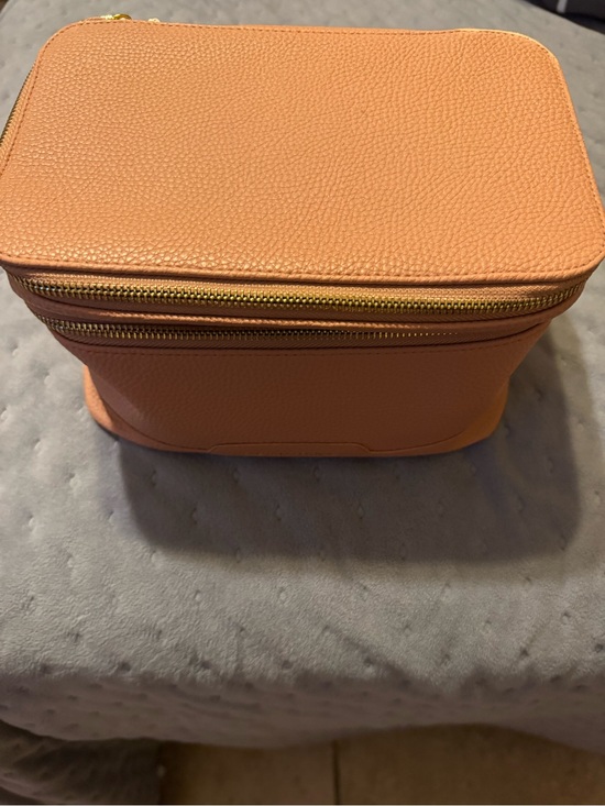 Tartan + Twine Handbags - NEW Luxe Rose Textured Leather Double-Zip Cosmetic Case